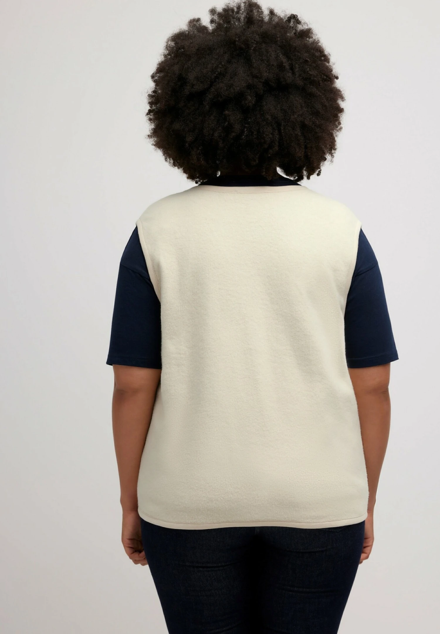 Ulla Popken Kamizelka - Popcorn 4 Ulla Popken Kamizelka - Popcorn - obrazek 2