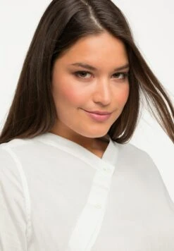 Ulla Popken Bluzka - Off-white -Ulla Popken 04bca0d5cf9a4b75901896667ca35817