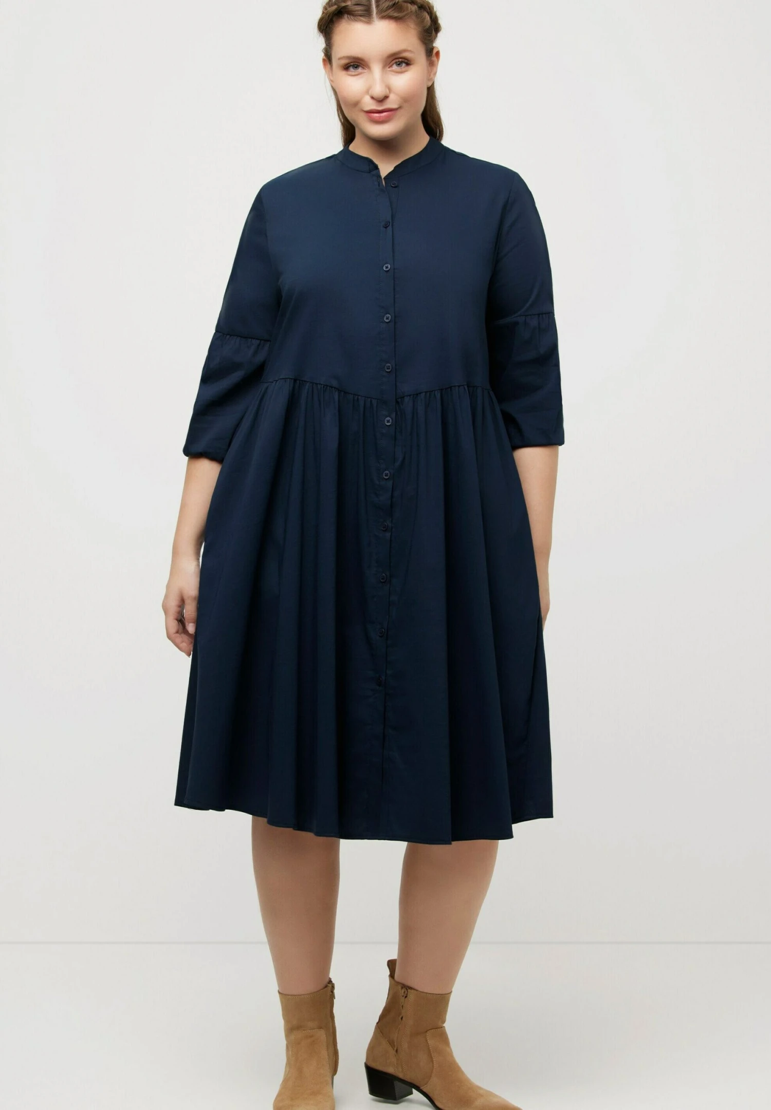 Ulla Popken COL MONTANT MANCHES 3/4 - Sukienka Koszulowa - Marine 3 Ulla Popken COL MONTANT MANCHES 3/4 - Sukienka Koszulowa - Marine