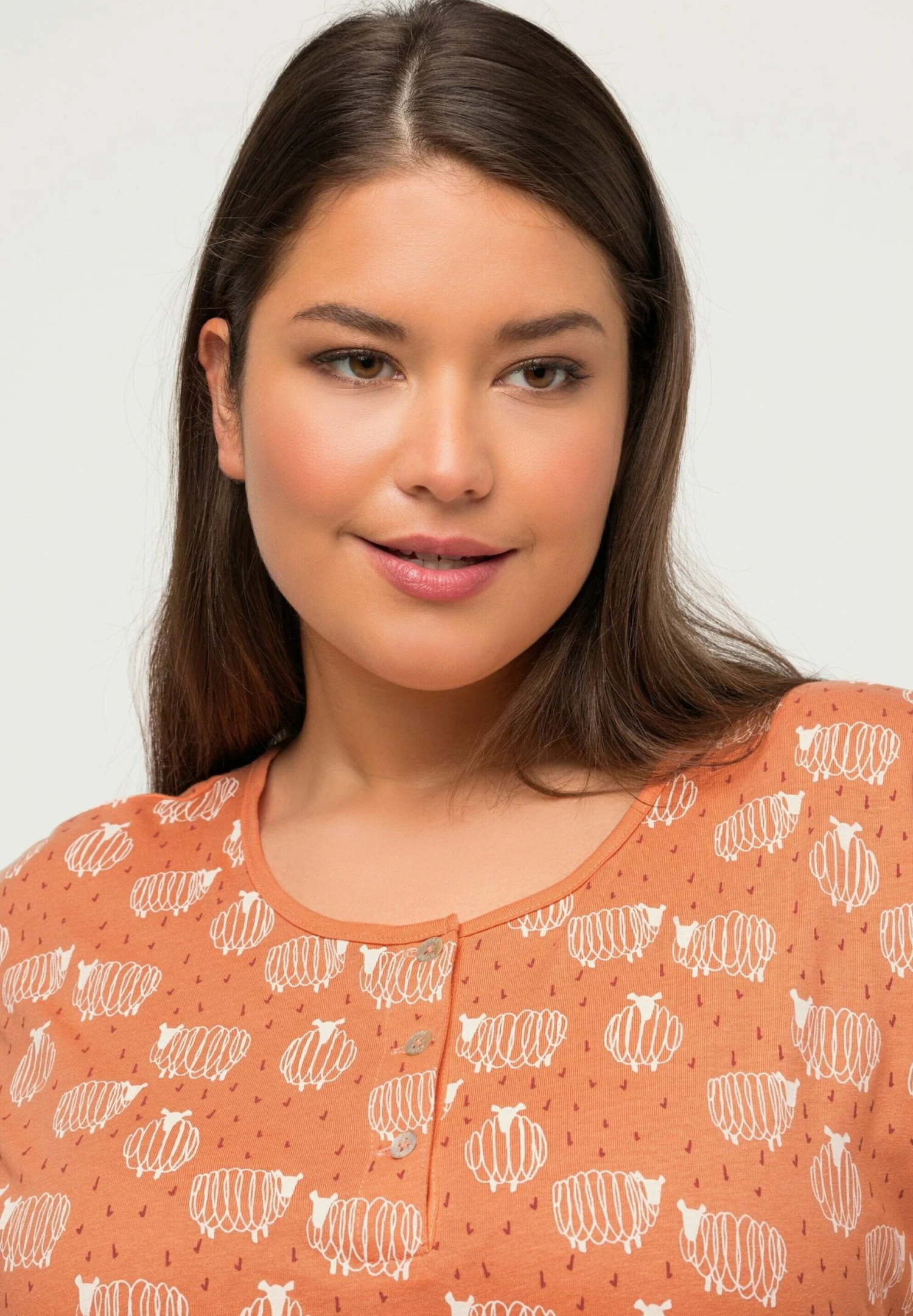 Ulla Popken Koszulka Do Spania - Beige Red 6 Ulla Popken Koszulka Do Spania - Beige Red - obrazek 4