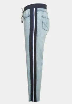Ulla Popken Jeansy Straight Leg - Light Blue -Ulla Popken 1079d7f7be6d43879c48f084b6772b6e