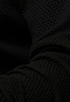 Ulla Popken DETAIL LONG SLEEVE STRETCH - Bluza - Black -Ulla Popken 1c67f2a64b664a8cbc10868c53731f52