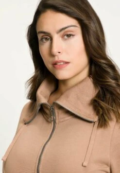 Ulla Popken Bluza Rozpinana - Maronenbraun 9 Ulla Popken Bluza Rozpinana - Maronenbraun -Ulla Popken 1d071b1619fa461381d2e32994e898e0