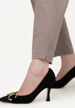 Ulla Popken PIPING DETAIL - Spodnie Materiałowe - Pebble Gray -Ulla Popken 1fb659efccef4fda8bd90da822769566