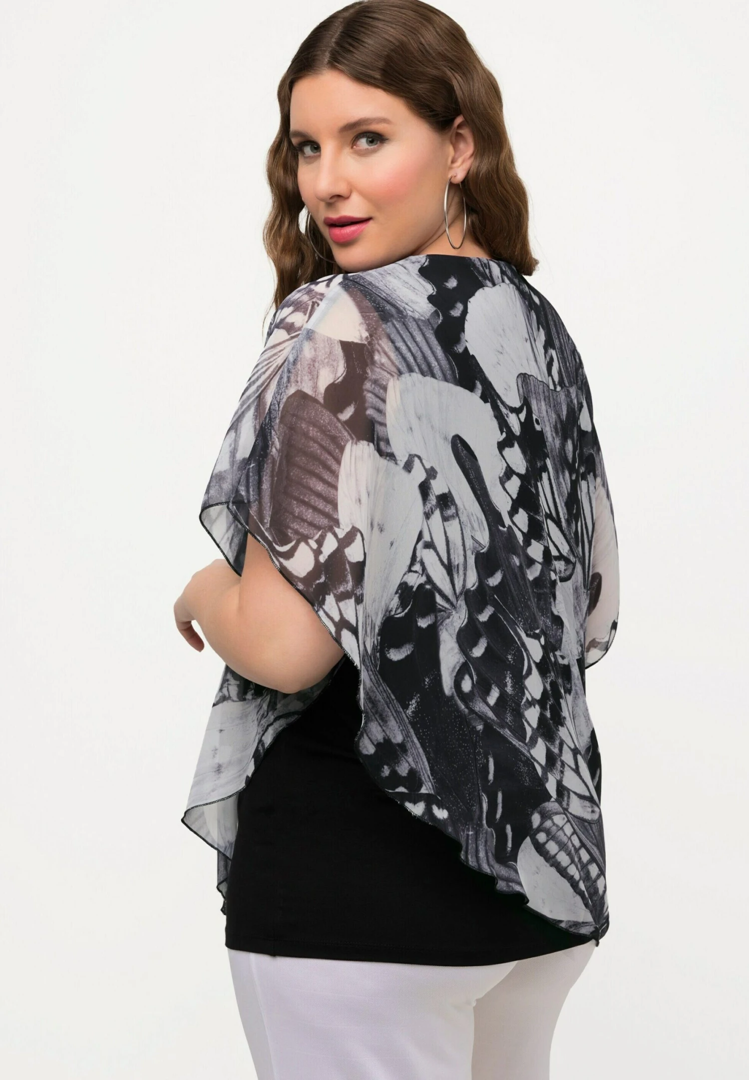 Ulla Popken T-shirt Z Nadrukiem - Noir 4 Ulla Popken T-shirt Z Nadrukiem - Noir - obrazek 2