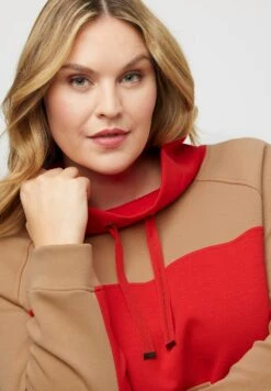 Ulla Popken Bluza - Walnuss -Ulla Popken 2aea1eaeea784d0eaf48e71285a59957