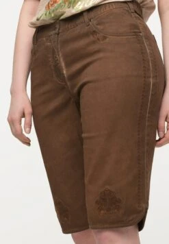 Ulla Popken TRACHTEN-BERMUDA MANDY USED-LOOK - Szorty Jeansowe - Nussbraun -Ulla Popken 30ba19defc8c4ce9a64268c3779f1d0a