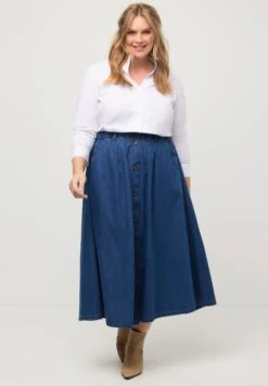 Ulla Popken BOUTONS DÉCORATIFS CEINTURE ÉLASTIQUE - Spódnica Jeansowa - Bleu Jean