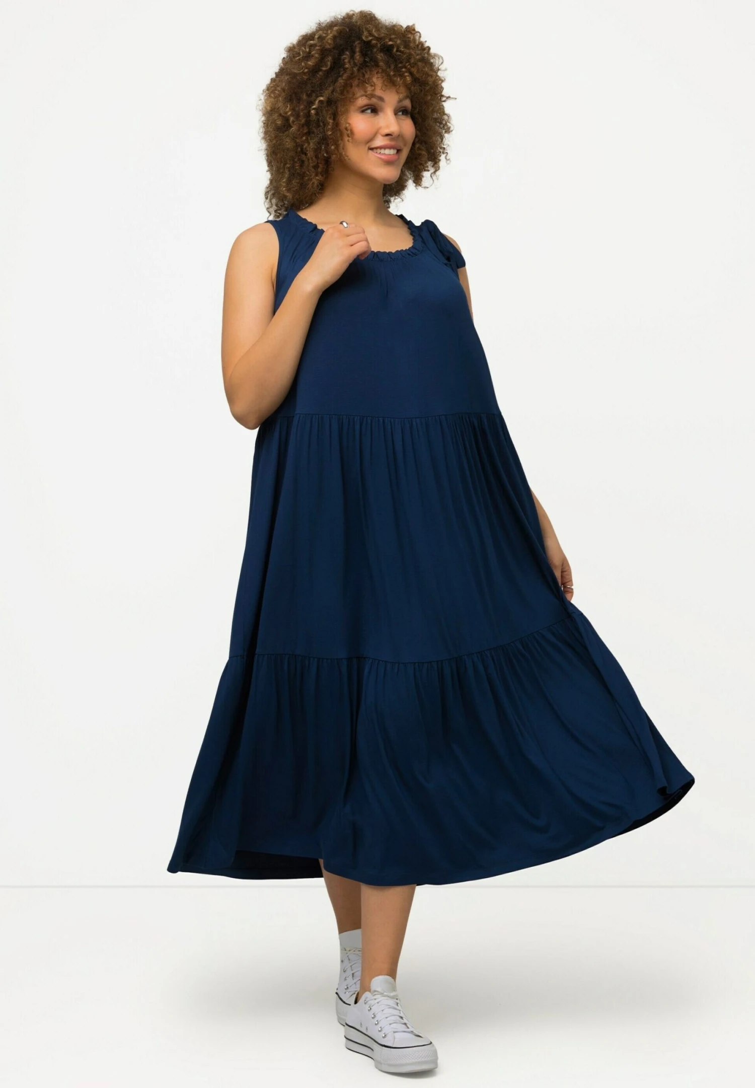 Ulla Popken Sukienka Z Dżerseju - Staalblauw 4 Ulla Popken Sukienka Z Dżerseju - Staalblauw - obrazek 2