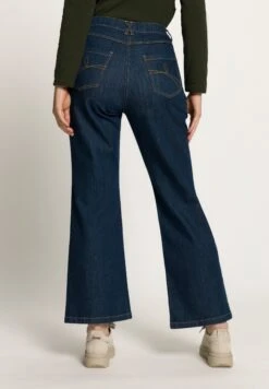 Ulla Popken Jeansy Dzwony - Dark Blue Denim -Ulla Popken 3ba6ef18fa2549e8af4f72a1f13ad922