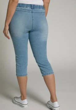 Ulla Popken Szorty Jeansowe - Light Blue -Ulla Popken 4a6e201c535f461b9c0cb779206259b5