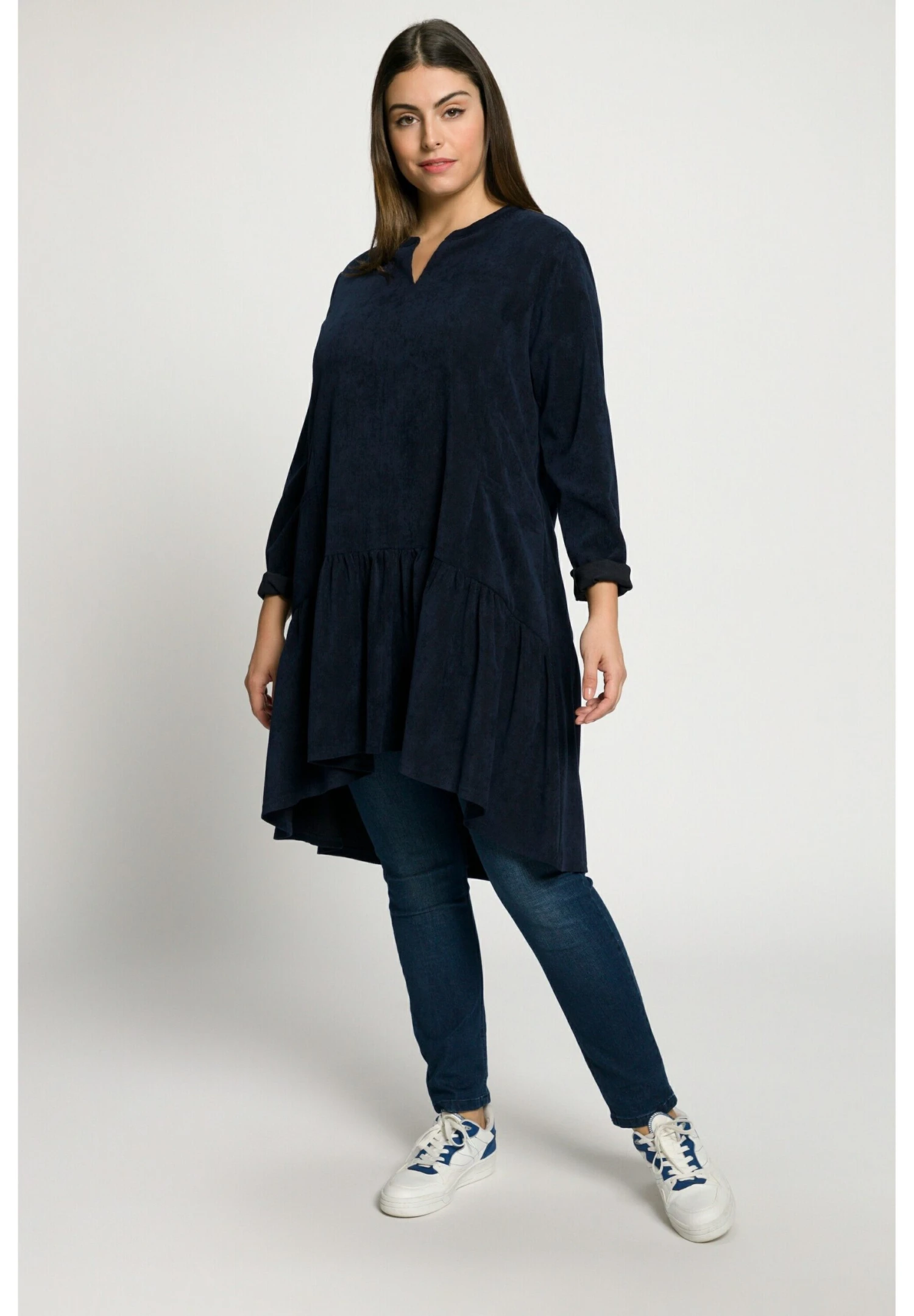 Ulla Popken A-LINIE, TUNIKA-AUSSCHNITT, LANGARM - Sukienka Letnia - Marine 4 Ulla Popken A-LINIE, TUNIKA-AUSSCHNITT, LANGARM - Sukienka Letnia - Marine - obrazek 2