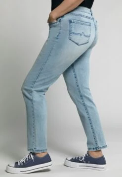 Ulla Popken Jeansy Zwężane - Light Blue -Ulla Popken 50d98b5815784718977f567ba7c4e8cf