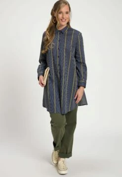 Ulla Popken Koszula - Marine -Ulla Popken 50f3e71d2b4c40338b456e4885169263