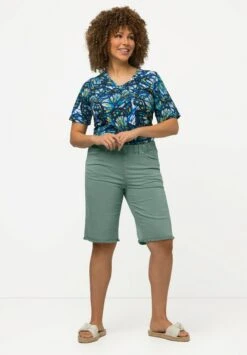 Ulla Popken Szorty - Licht Mosgroen -Ulla Popken 52bf18700b2945a9a5a94410a5053923