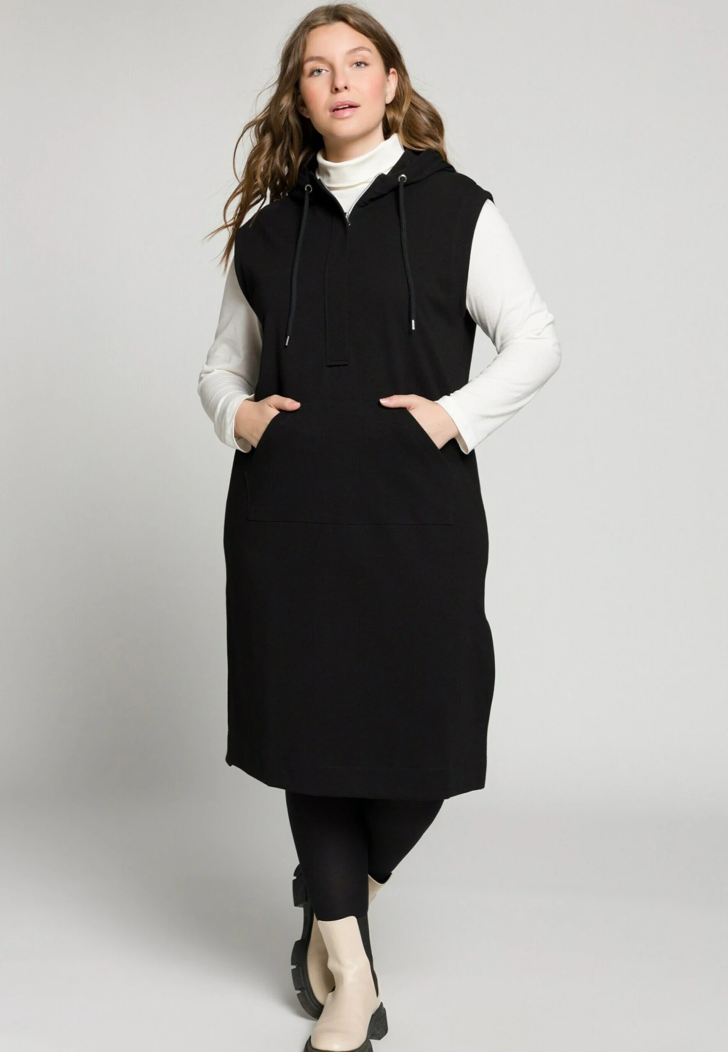 Ulla Popken Bluza Z Kapturem - Noir 3 Ulla Popken Bluza Z Kapturem - Noir