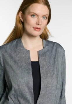 Ulla Popken Krótki Płaszcz - Korenbloemblauw 7 Ulla Popken Krótki Płaszcz - Korenbloemblauw -Ulla Popken 66de1ed83cfb42b481ae1979a3d8a400