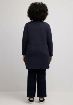 Ulla Popken Krótki Płaszcz - Dunkles Marine -Ulla Popken 6a894954e97f47be8a2723f4f3596bc7