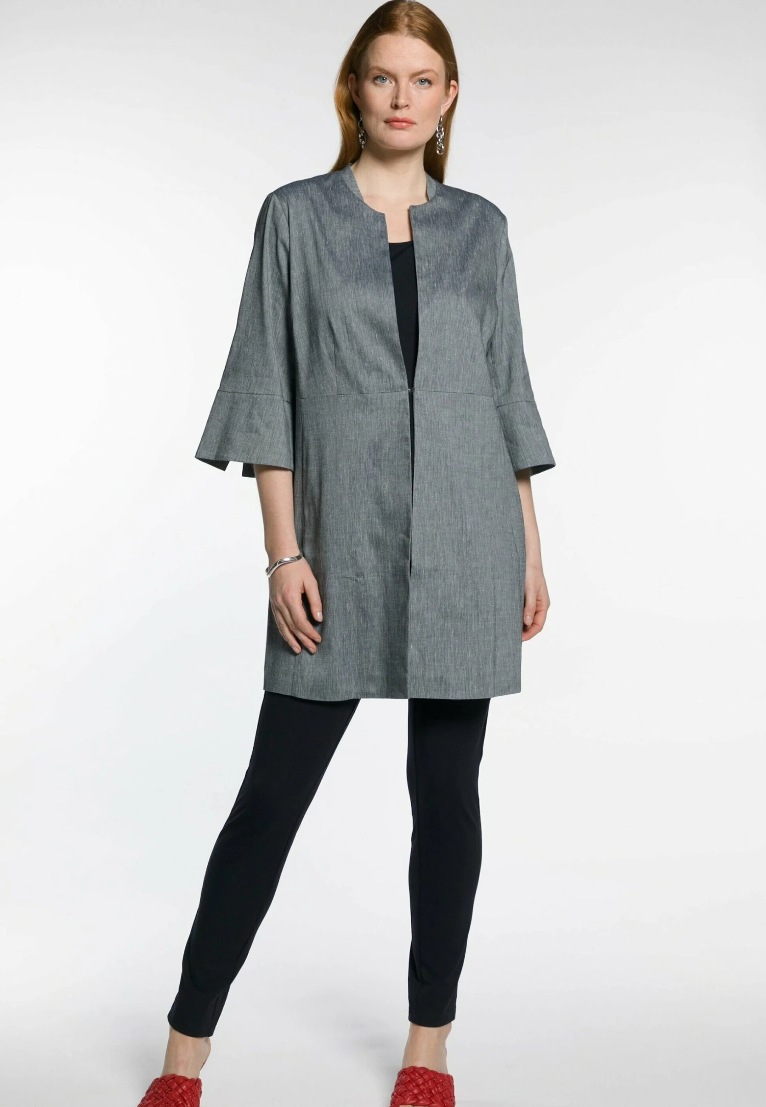 Ulla Popken Krótki Płaszcz - Korenbloemblauw 4 Ulla Popken Krótki Płaszcz - Korenbloemblauw - obrazek 2