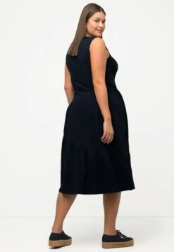 Ulla Popken MIDI A-LINIE V-AUSSCHNITT ÄRMELLOS BIO - Sukienka Letnia - Marine -Ulla Popken 7775e3d303f141a5b71ebc1fda122887