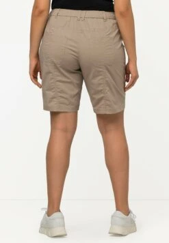 Ulla Popken Szorty - Mastic -Ulla Popken 7c1f2a6a08834d9cb8640475ade2f256