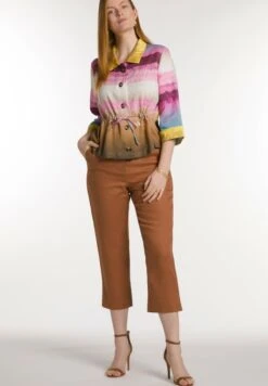 Ulla Popken Spodnie Materiałowe - Ocre 8 Ulla Popken Spodnie Materiałowe - Ocre -Ulla Popken 7e9dd8c5baec401796f2004944e27fea