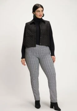 Ulla Popken Spodnie Materiałowe - Olijfgroen -Ulla Popken 846a553aa46443c39c882ca8c72a555a