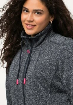 Ulla Popken Kardigan - Navy Blue -Ulla Popken 8a7c1290358046ccbebdfceb01024b20