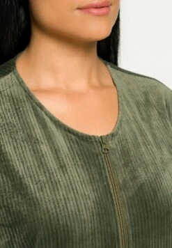 Ulla Popken Kombinezon - Loden Green -Ulla Popken 97386aa3ddec4dd2805ede8649158b2a