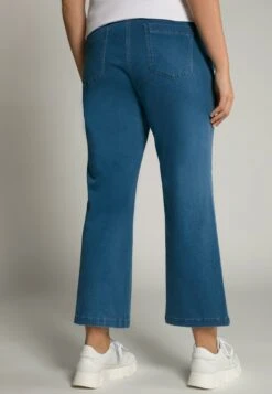 Ulla Popken Jeansy Bootcut - Light Blue -Ulla Popken a44755d1f3844bfc8a4dd5633ac4b974