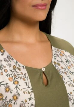 Ulla Popken Koszula Nocna - Lodengroen -Ulla Popken a8db5625f0244018a7a625659614acfc