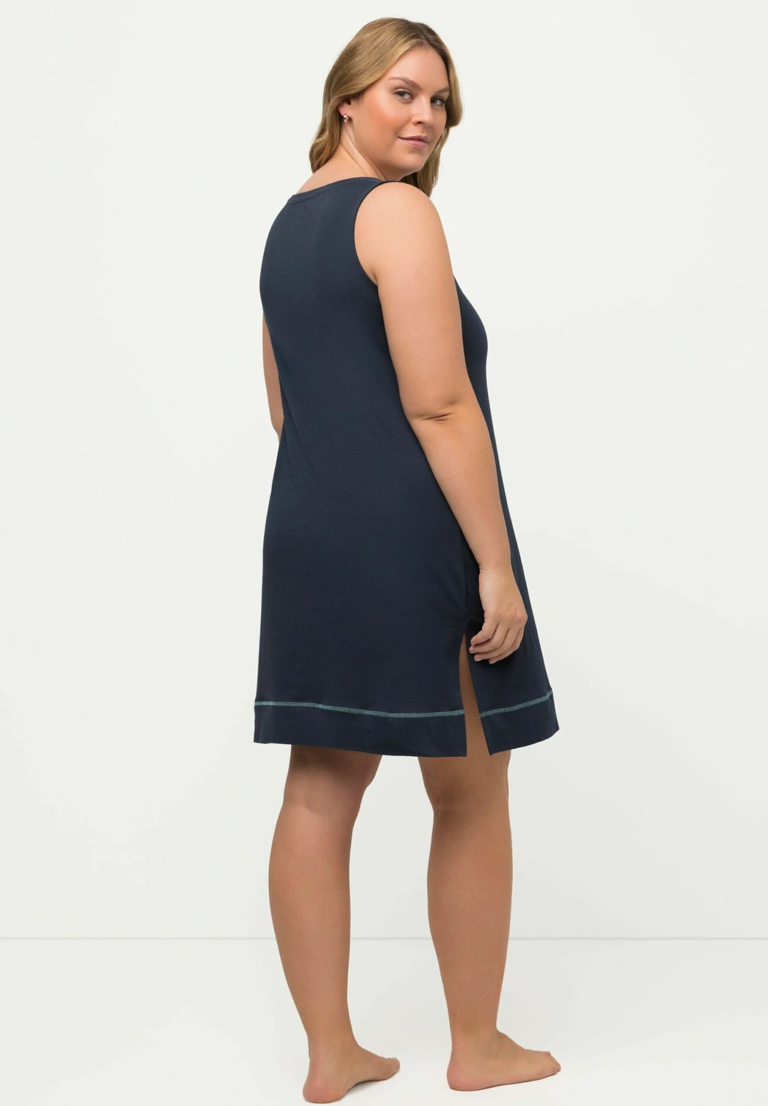 Ulla Popken Koszula Nocna - Night Blue 5 Ulla Popken Koszula Nocna - Night Blue - obrazek 3