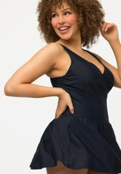 Ulla Popken À BONNETS SOUPLES ET ARMATURES FRONCES MATIÈRE RE - Kostium Kąpielowy - Marine 10 Ulla Popken À BONNETS SOUPLES ET ARMATURES FRONCES MATIÈRE RE - Kostium Kąpielowy - Marine -Ulla Popken a9c2ed0365c3482d93a448510bb3e83a