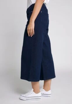 Ulla Popken COOL MAX - Jeansy Relaxed Fit - Bleu Jean -Ulla Popken ad2cb3c375484f8398e22561433800e1