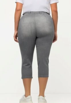 Ulla Popken Szorty Jeansowe - Light Gray Denim -Ulla Popken b2dbff2cff384392a91d172209ef1c8a