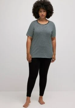 Ulla Popken STRIPE ROUND NECK SHORT SLEEVE - Koszulka Do Spania - Navy Blue Stripe -Ulla Popken c4ed3d34a67240d7b030919e48de4440