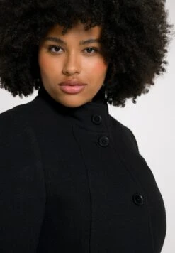 Ulla Popken JAS - Klasyczny Płaszcz - Zwart -Ulla Popken c5045efe4a0f42ce86b6d6994bb2e068