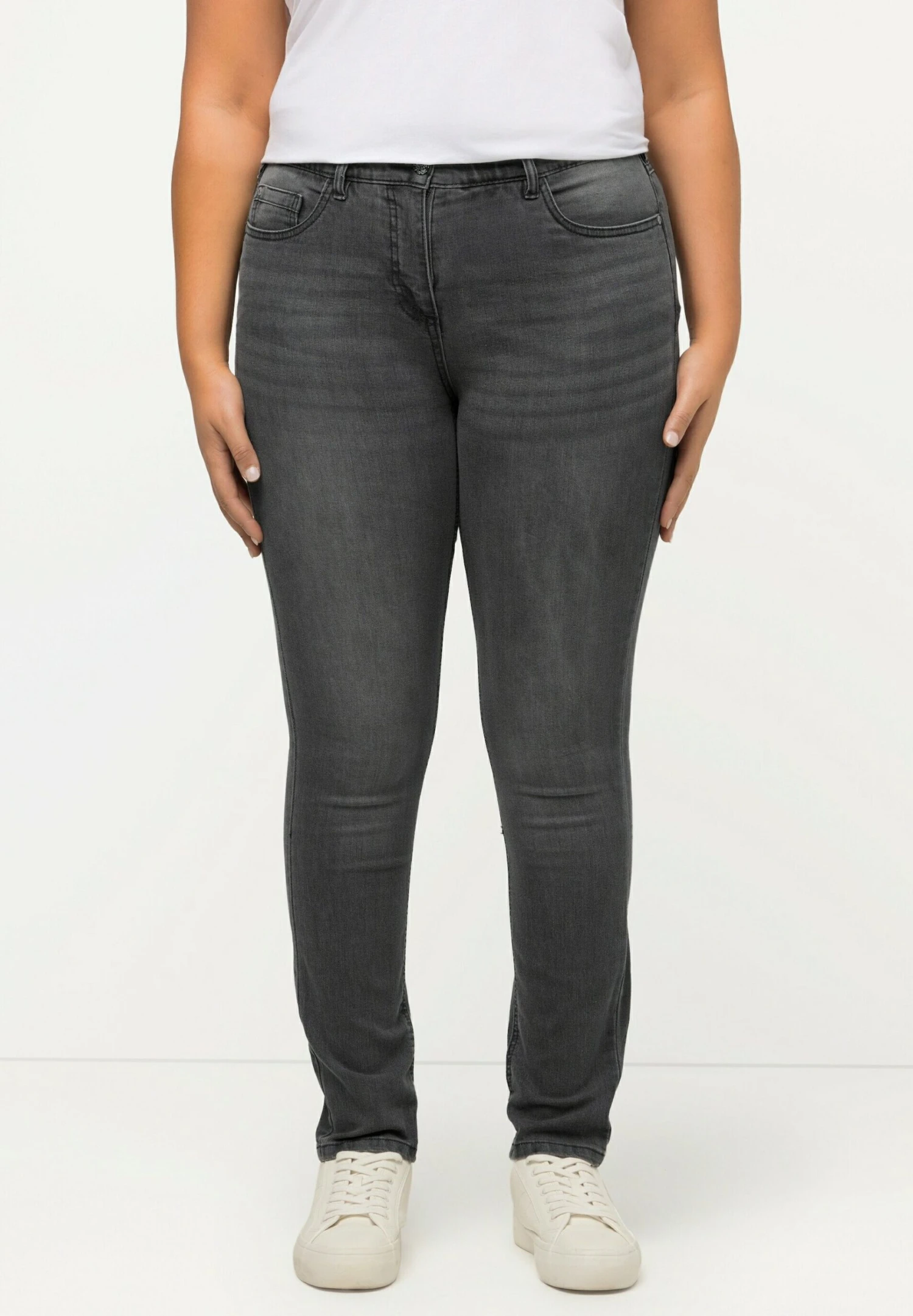 Ulla Popken GROSSE GRÖSSEN SARAH, 5-POCKET, HIG - Jeansy Slim Fit - Grey Denim 3 Ulla Popken GROSSE GRÖSSEN SARAH, 5-POCKET, HIG - Jeansy Slim Fit - Grey Denim