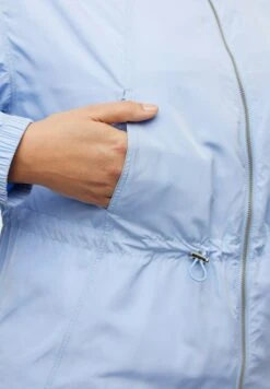 Ulla Popken Kurtka Wiosenna - Lichtblauw -Ulla Popken cae5832485194efcb289b71a7069fc70