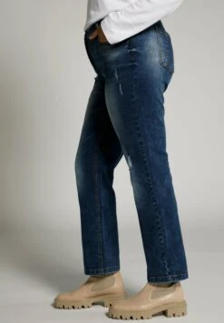 Ulla Popken BOYFRIEND DESTROY-EFFEKTEN 5-POCKET - Jeansy Slim Fit - Denim Bleu Foncé -Ulla Popken d1af3fa9386b4d45881884f5e39706cc