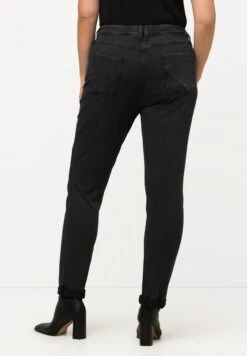 Ulla Popken Jeansy Slim Fit - Noir -Ulla Popken d5504bdb6b2d4ff4a95e47a55dc7f732