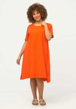 Ulla Popken A-LIJN RONDE HALS KORTE MOUWEN ZAKKEN - Sukienka Z Dżerseju - Mandarijn