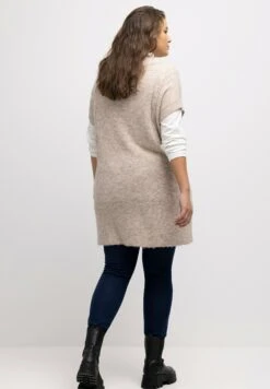 Ulla Popken T-shirt Z Nadrukiem - Beige -Ulla Popken db9b5bbd389446af990bebe0fd66e904