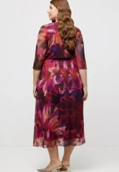 Ulla Popken DOPPELLAGIG BLÜTEN V AUSSCHNITT - Sukienka Letnia - Magenta -Ulla Popken e92e01c986d640cf8aee4a3babc32115