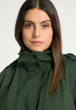 Ulla Popken HYPRAR VOERING OPSTAANDE KRAAG CA - Parka - Vert Marais -Ulla Popken ebfda21860f84fa1adcea947c019a158