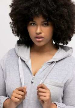 Ulla Popken LOUNGEWEAR KAPUZE - Bluza Rozpinana - Hellgrau Mélange 11 Ulla Popken LOUNGEWEAR KAPUZE - Bluza Rozpinana - Hellgrau Mélange -Ulla Popken eeb36a7f7f054a04b95394778102acf0