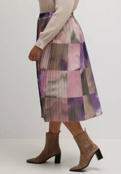 Ulla Popken PRINT ELASTISCHE BAND - Spódnica Trapezowa - Lavendel -Ulla Popken f78bf9b4b3ee4f73b205b1bbbfc021c0